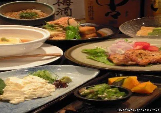 ユニゾイン京都河原町四条 3*, 京都市